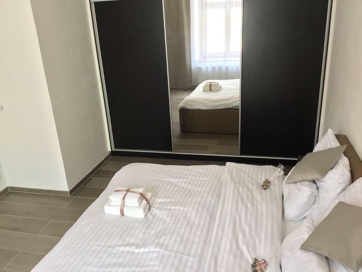 Euro Apartments Lidicka 39 Брно Экстерьер фото